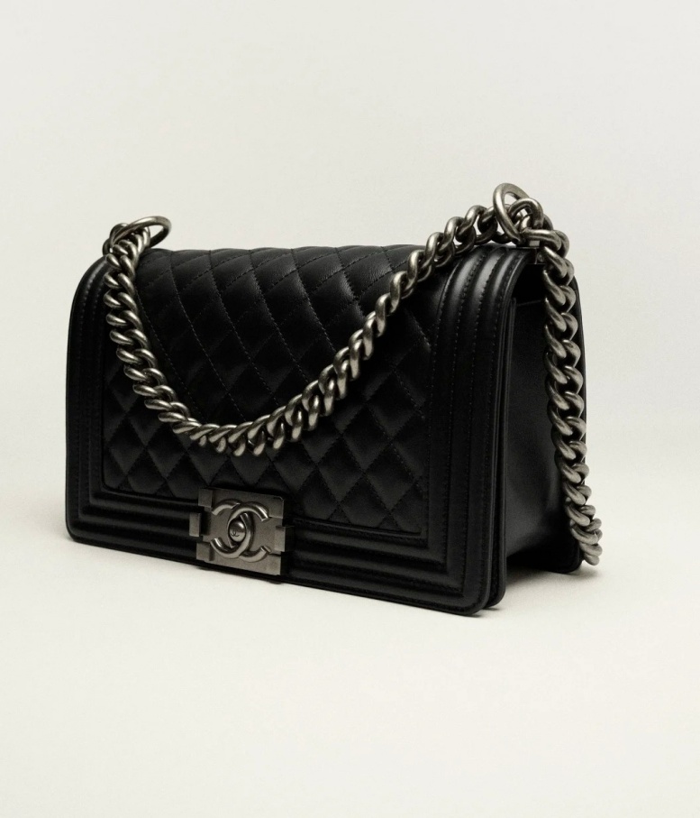 BOY CHANEL-_$1779505840413005099.jpg BOY CHANEL-.jpg